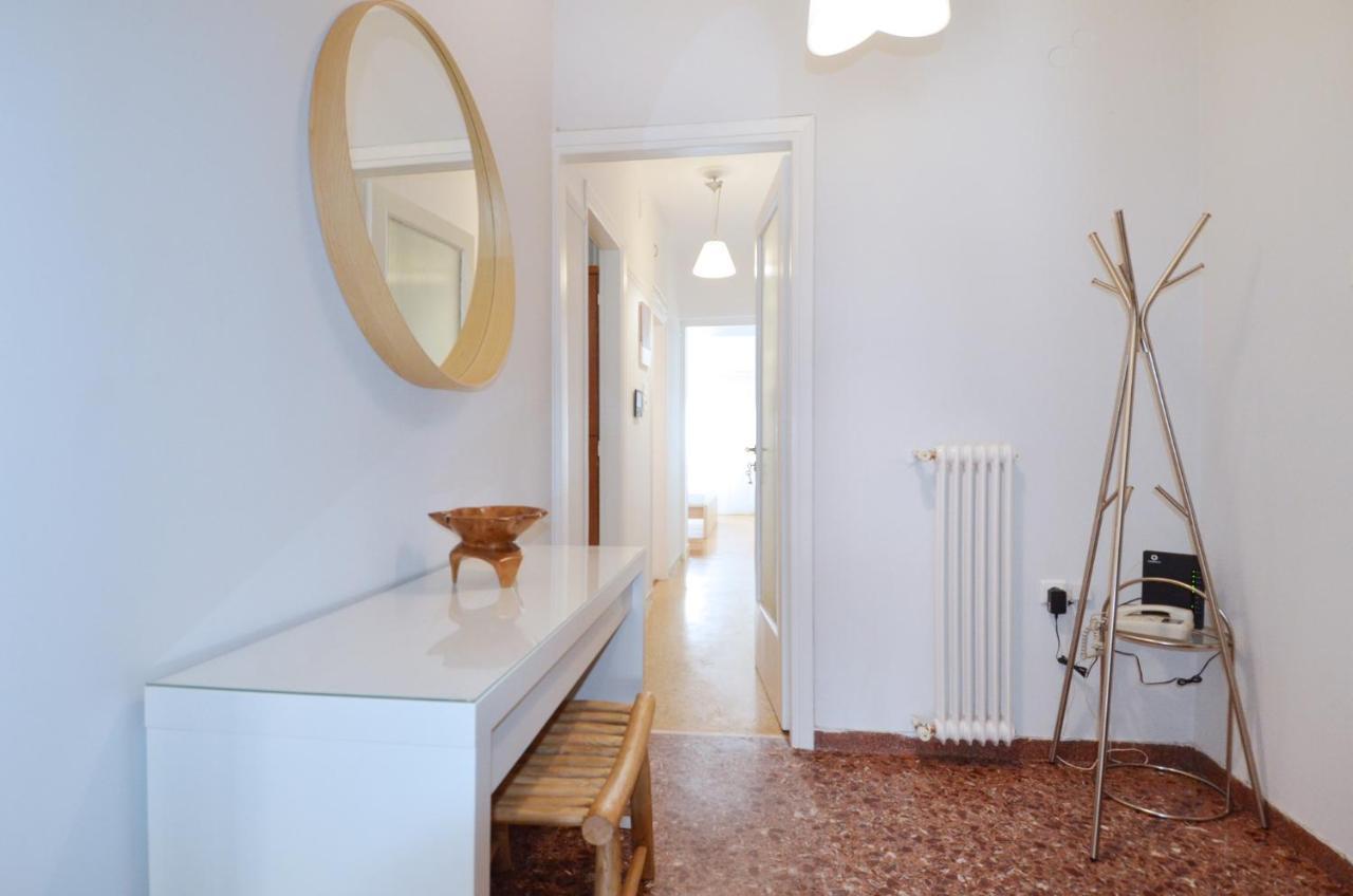 Apartment In The Heart Of Athens Next To Metro 외부 사진